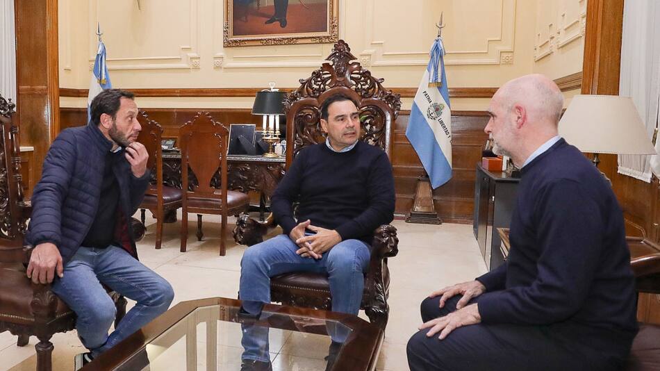 Elecciones en Corrientes, Gustavo Valdés y Horacio Rodríguez Larreta. Foto: NA.