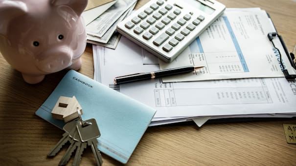 Cuánto aumentan los alquileres, prepagas y transporte público en diciembre 2025: uno por uno, los detalles de los ajustes en Argentina