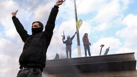 Los rebeldes sirios declararon el derrocamiento del presidente Al Assad. Foto: Reuters.