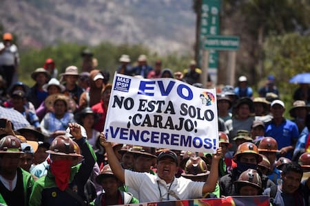 Bloqueo de carreteras en Bolivia en apoyo a Evo Morales. Foto: Reuters