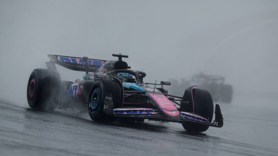 El auto de la escudería Alpine, de Fórmula 1. Foto: Reuters.