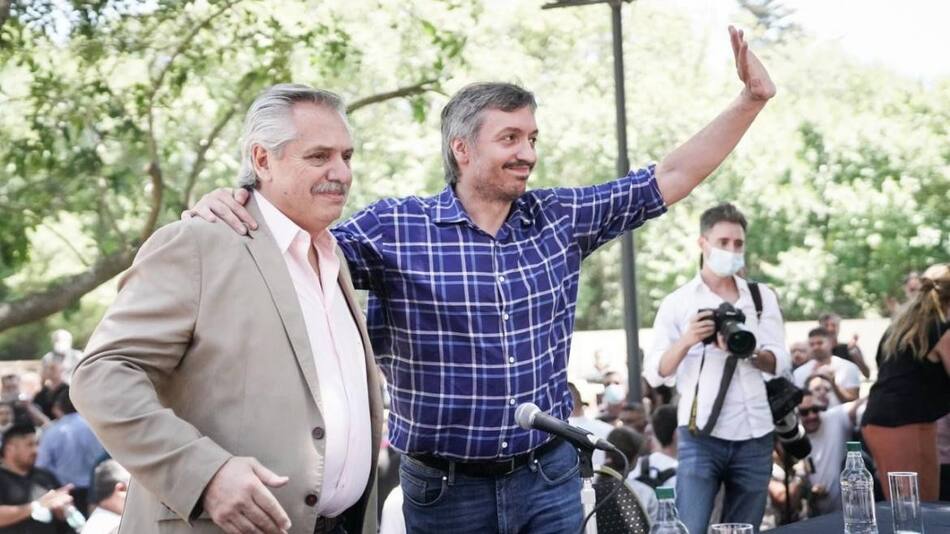 Máximo Kirchner asume como presidente del PJ bonaerense junto a Alberto Fernández