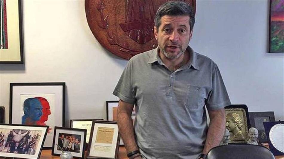Víctor Santa María