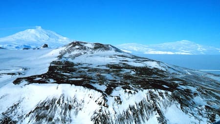 Monte Terror: la montaña de la Antártida con un volcán inactivo y una historia fascinante