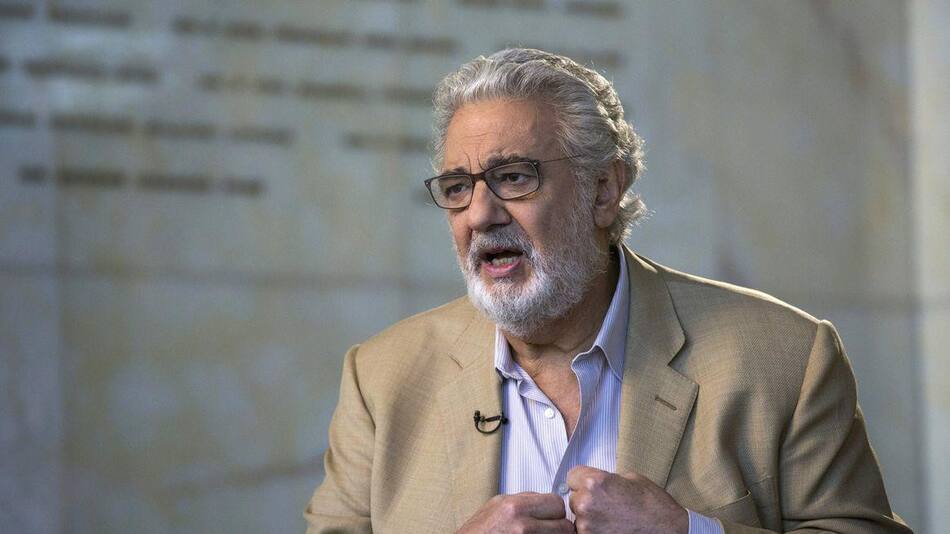 Plácido Domingo, Reuters