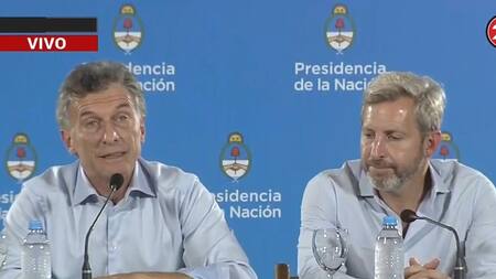 Conferencia de prensa de Macri en Entre Ríos (Canal 26)