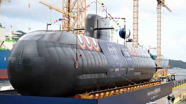 Un país aliado de Estados Unidos despliega su arma naval secreta: el submarino que preocupa a China