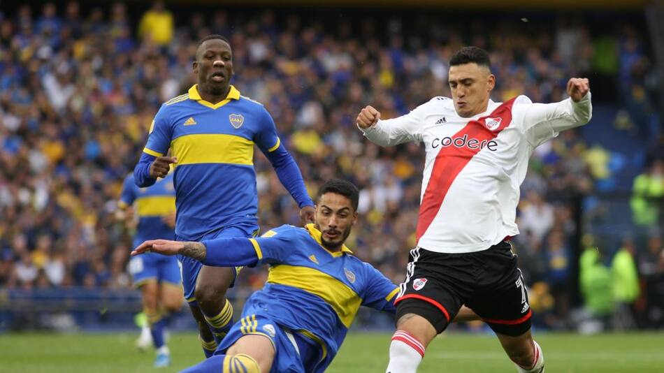 Nicolás Figal y Matías Suárez, Superclásico. Foto: NA