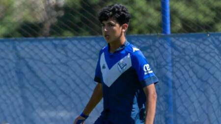 Yair Rodríguez Pereyra, futbolista de la Octava División. Foto: Vélez.