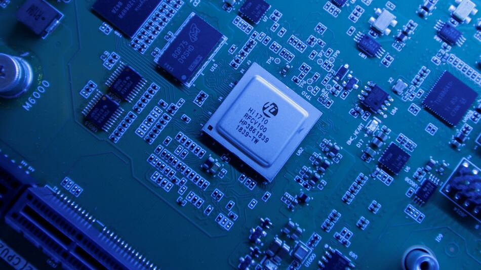 Conflicto por importación de chips. Foto: Reuters
