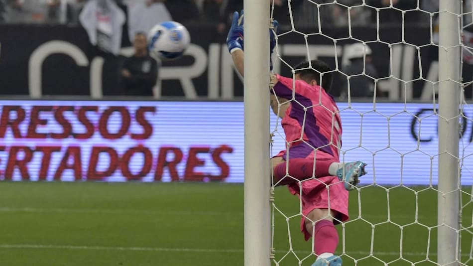 Agustín Rossi, Corinthians vs Boca, Copa Libertadores. Foto: NA.