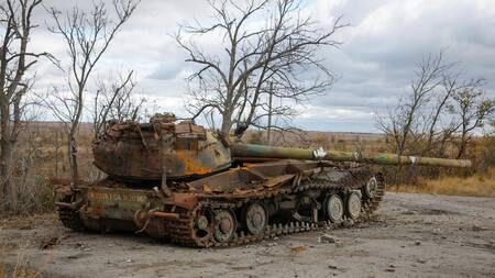 Guerra Rusia-Ucrania; tanques de guerra. Foto: Reuters.