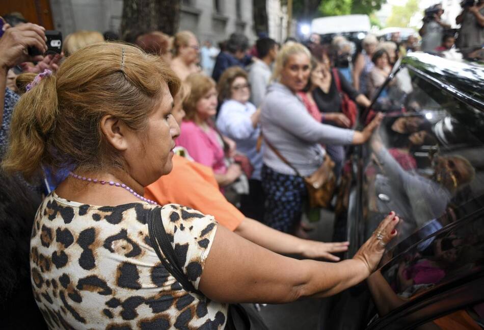 Débora Pérez Volpin - último adiós NA