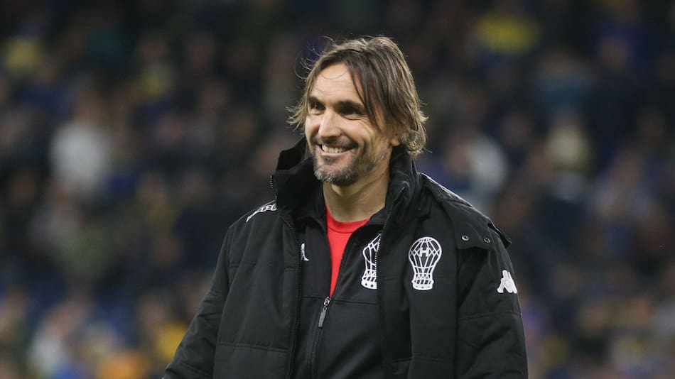 Diego Martínez se desvinculó de Huracán. Foto: NA