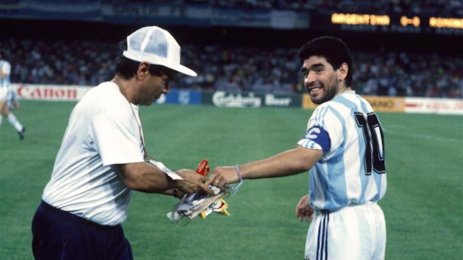 Galíndez y Diego Maradona