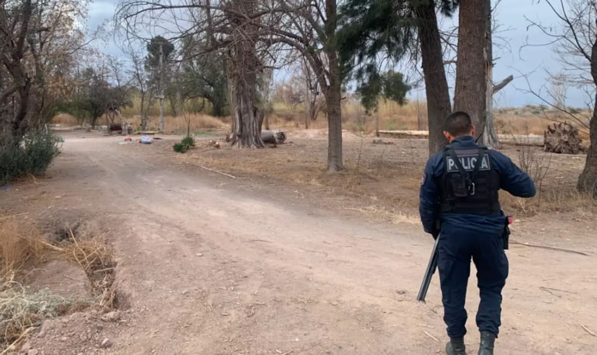 Fue a reclamar objetos robados, lo atacaron a tiros y murió camino al hospital