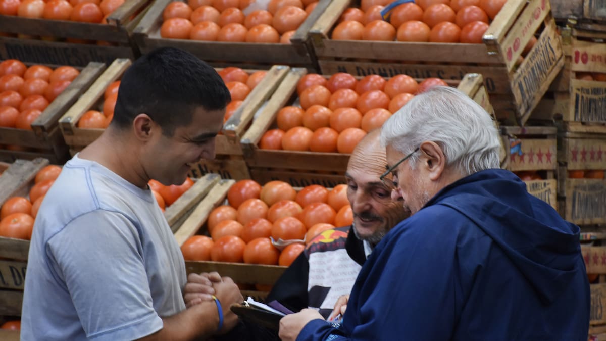La Feria S1 El Reloj del Mercado Central renovó sus precios y ofertas semanales en carnes, lácteos, productos de almacén y artículos de consumo masivo.