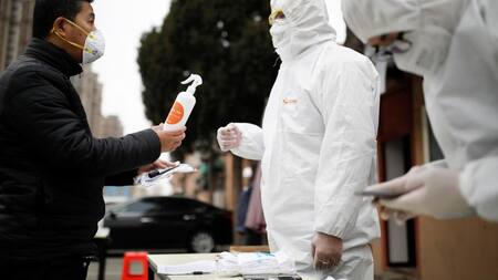 Coronavirus, REUTERS