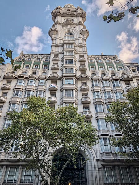 Avenida de Mayo, Palacio Barolo, turismo, Buenos Aires