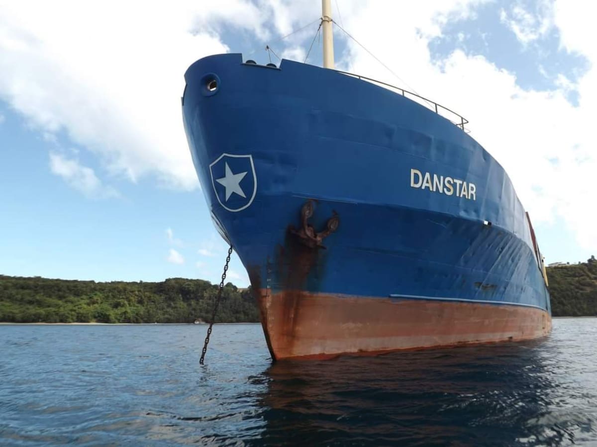 El buque comercial Danstar