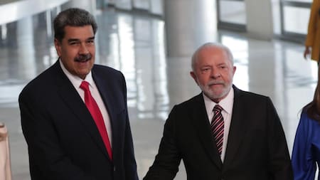 Lula da Silva y Nicolás Maduro en Brasil. Foto: EFE.