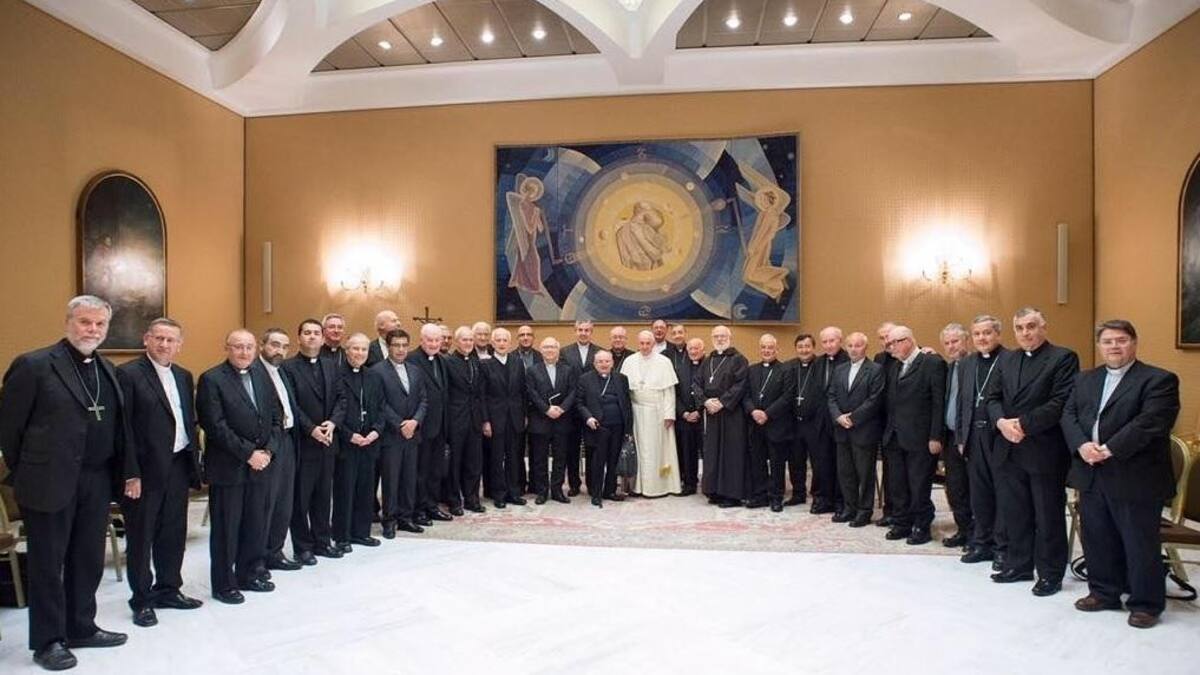 Obispos chilenos junto a Papa Francisco - Acusados de abuso sexual