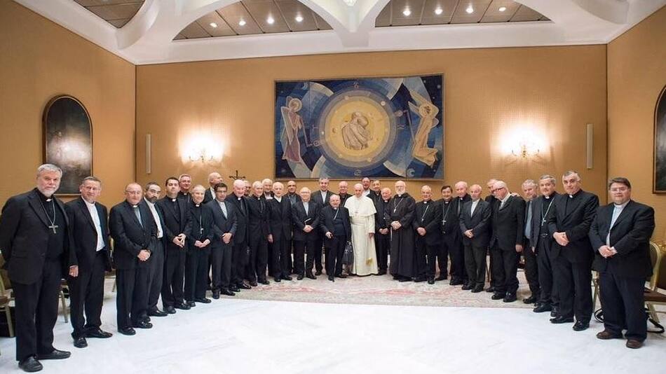 Obispos chilenos junto a Papa Francisco - Acusados de abuso sexual