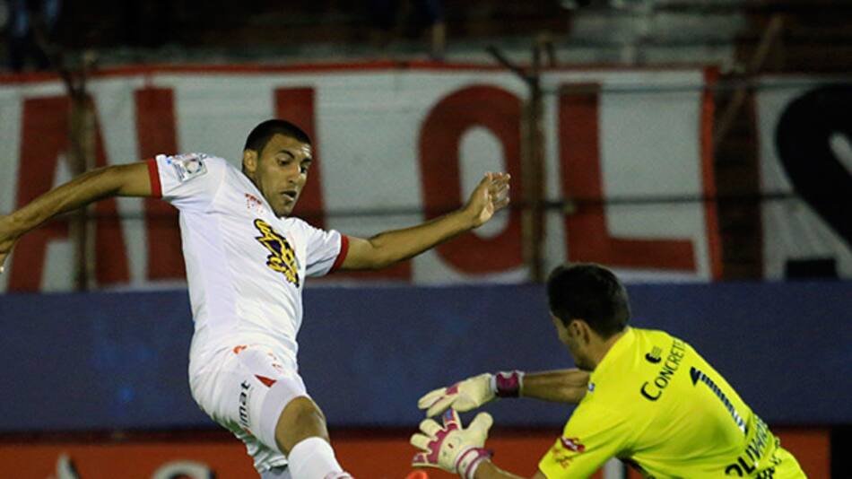 Huracan - Universitario (NA)