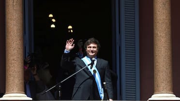 Milei concretó una reunión con más de 100 diputados y senadores previo a la renovación de bancas en el Congreso