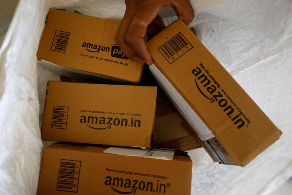Paquetes de Amazon. Foto: Reuters.
