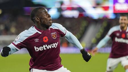 Gol de West Ham. Premier League, fútbol inglés, NA