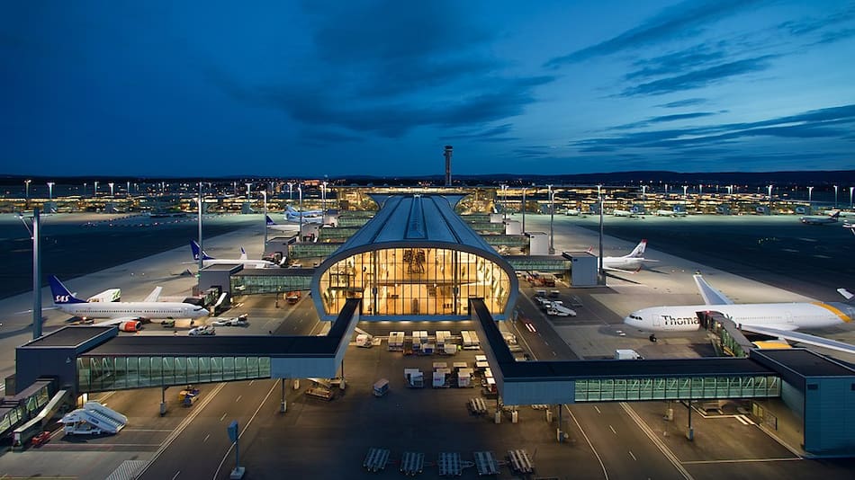 El aeropuerto de Gardermoen, en Oslo, permaneció cerrado esta madrugada de martes.