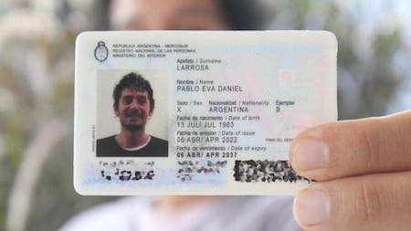 Nuevo DNI. Foto: NA.