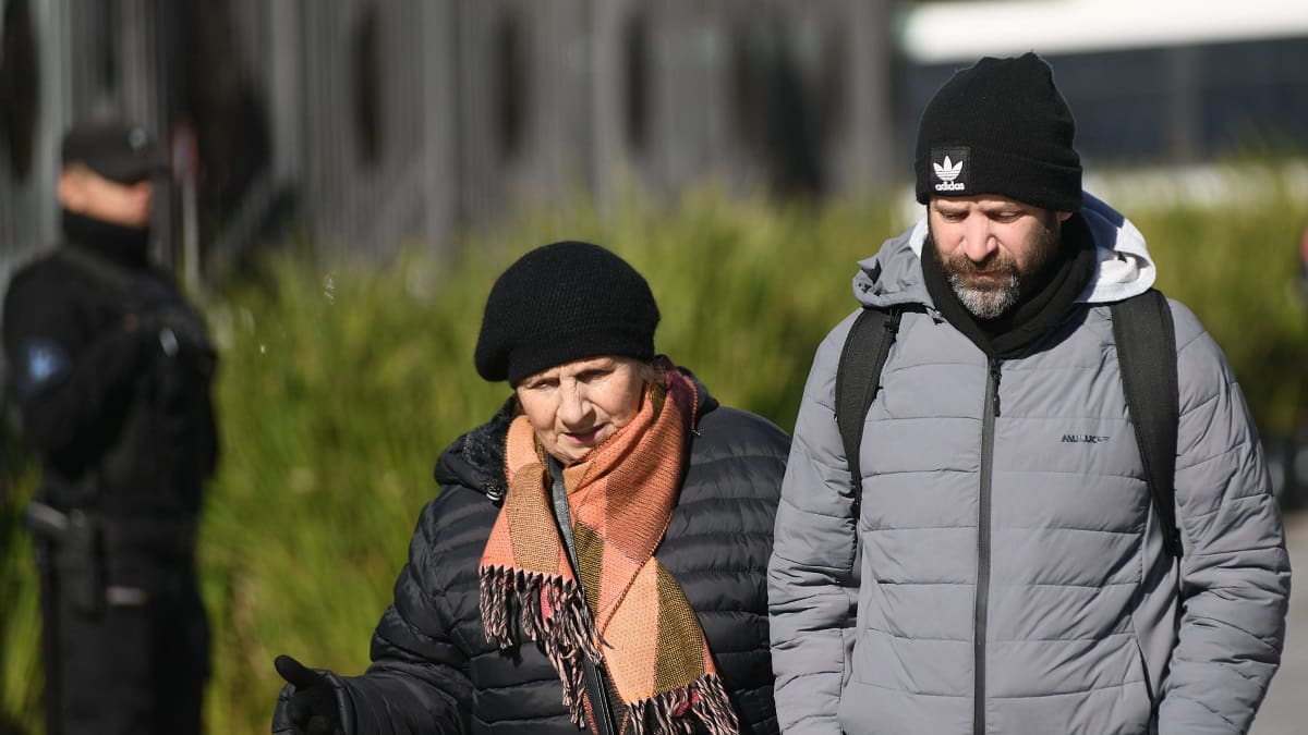 Frente frío en el AMBA: cómo va a estar el clima este viernes feriado y de cuánto serán las mínimas durante el fin de semana