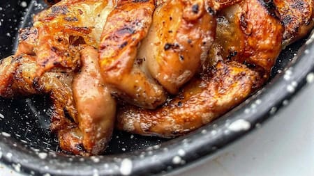 En un asado bien argentino no pueden faltar los chinchulines. Foto: NA