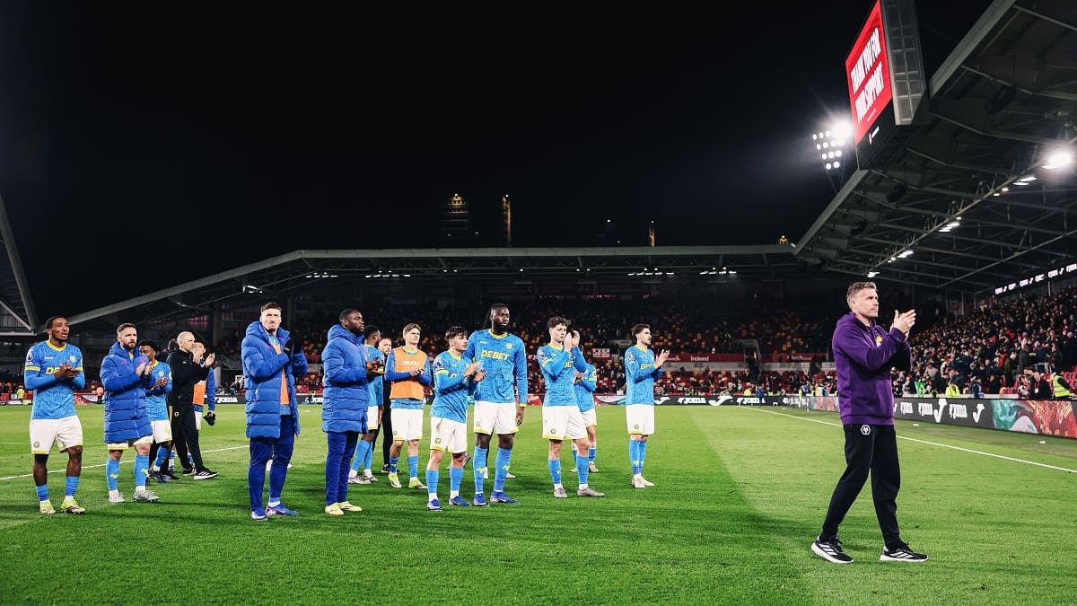 Wolverhampton es el primer equipo descendido de la Premier League: el empate de West Ham lo condenó al Championship
