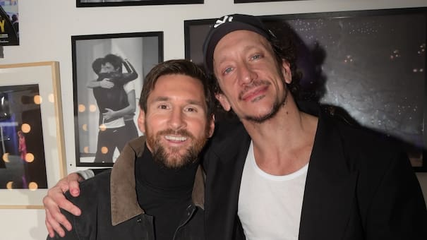 Lionel Messi sorprendió a todos en el teatro: fue a ver “Rocky”, la obra de su amigo Nicolás Vázquez