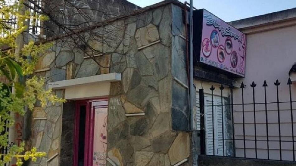 Córdoba, dejó a su bebé encerrado en el auto mientras estaba en la peluquería
