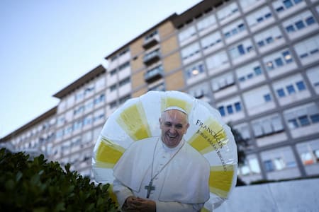 Internación del Papa Francisco en Roma. Foto: REUTERS.