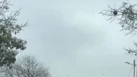 Los policías efectuaron tiros contra el vehículo robado. Foto: NA.