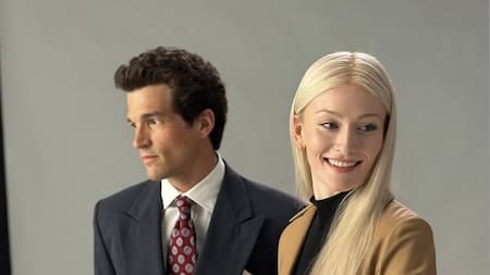 Paul Kelly es John F. Kennedy Jr. y Sarah Pidgeon es Carolyn Bessette en el primer adelanto de "American Love Story".