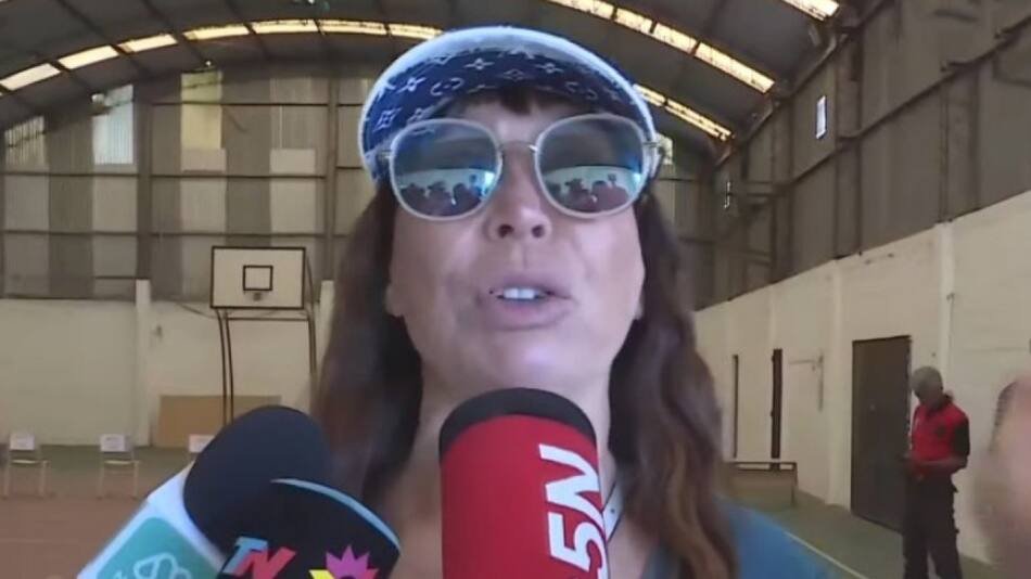 Voto de Moria Casán en el balotaje 2023. Foto: NA.