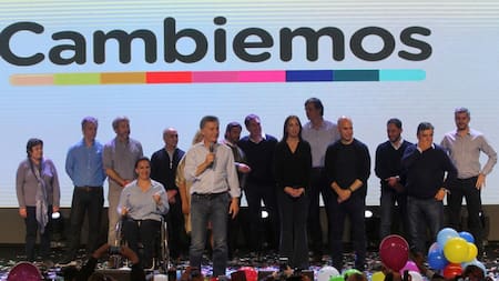 Aportantes truchos Cambiemos - Política