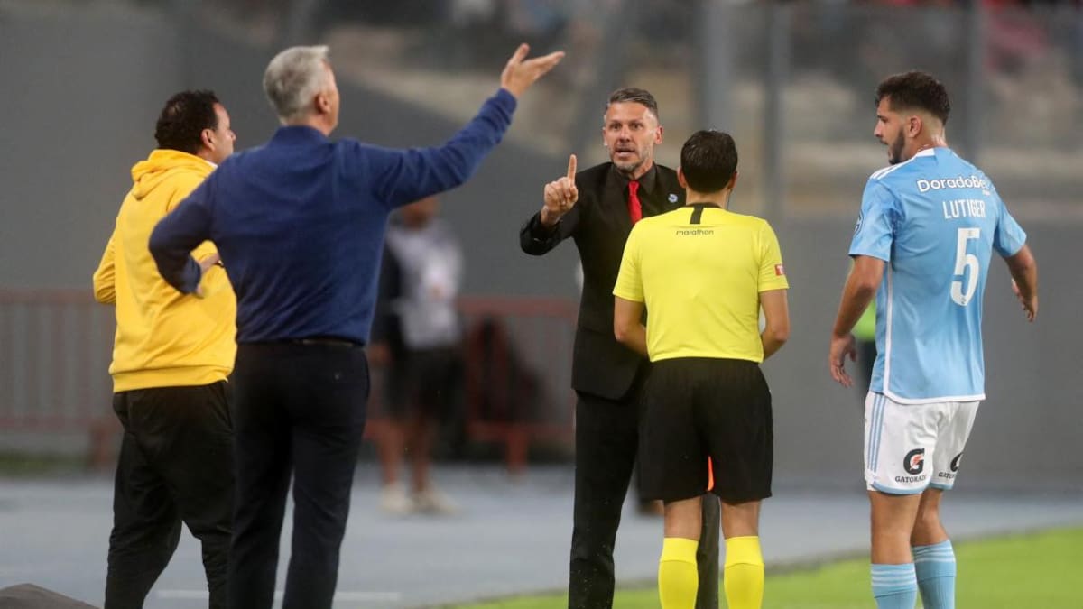 Martín Demichelis quedó contento con el desempeño de River ante Sporting Cristal. Foto: Reuters.
