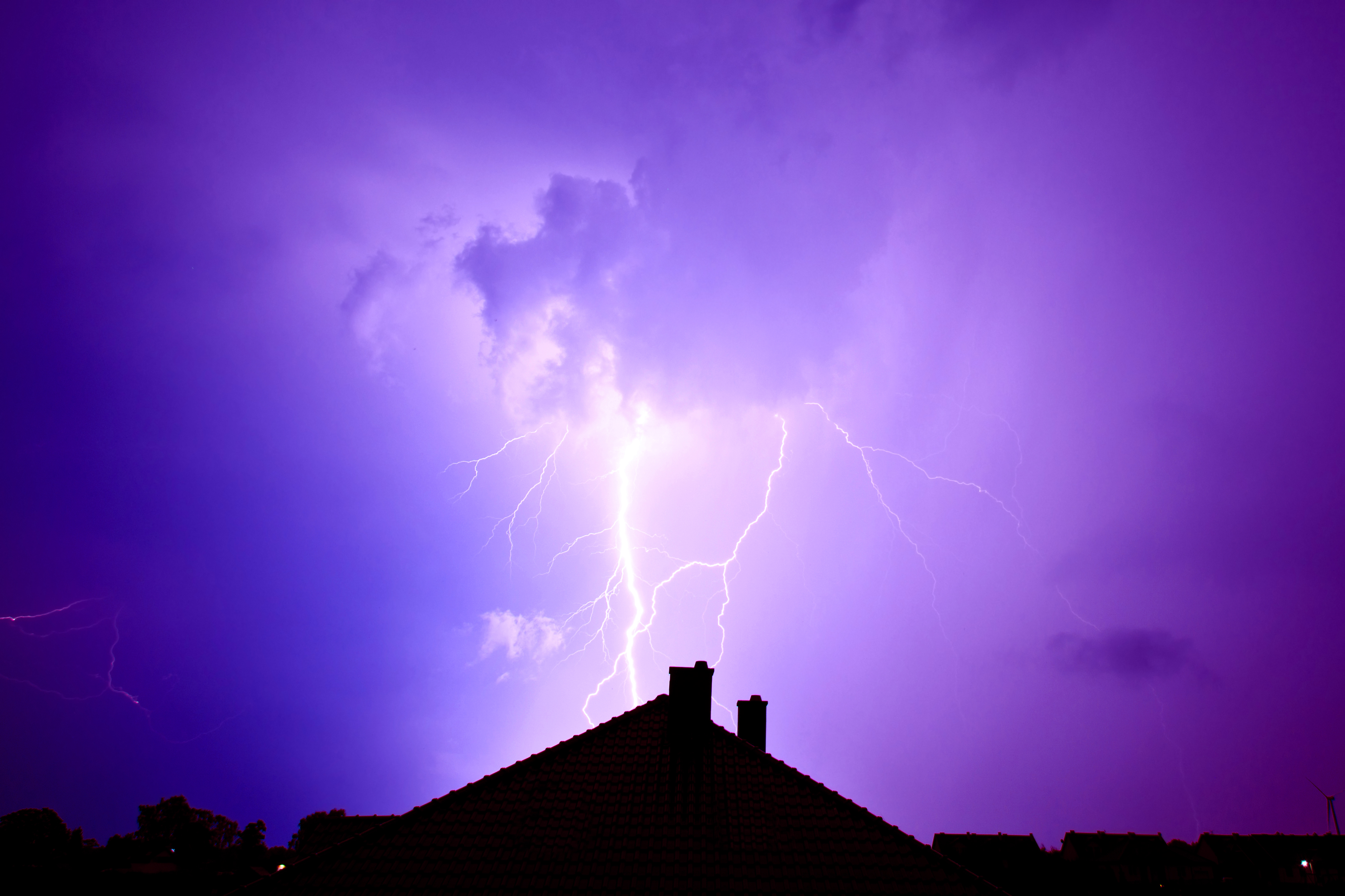 Lluvias y tormentas.