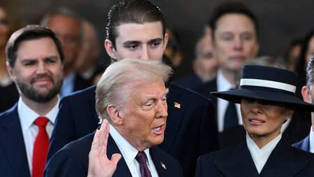 Donald Trump juró como presidente de Estados Unidos. Foto: Reuters.