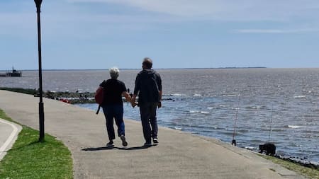 Una calle de Buenos Aires se vuelve peatonal: el cambio perfecto para disfrutar un paseo frente al río el fin de semana largo