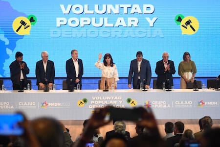Cristina Kirchner en un encuentro del Grupo de Puebla