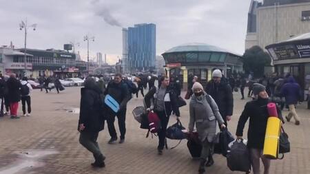 Conflicto entre Rusia y Ucrania, personas que emigran, NA