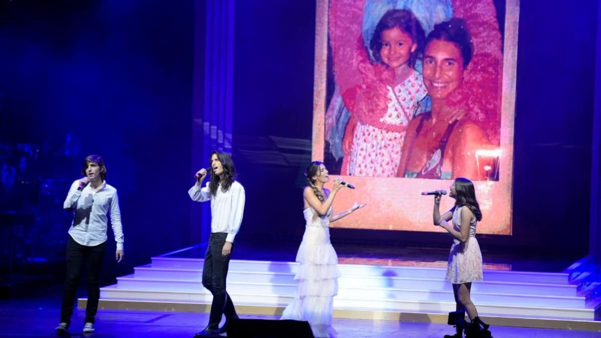 #ViveRo: los hijos de Romina Yan deslumbraron en el homenaje a su madre